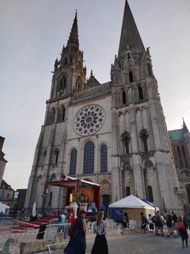 Chartres, subota_1